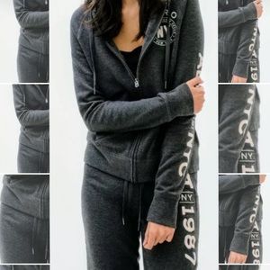 Aero NYC girls or women’s extra large heather gray sweatsuit